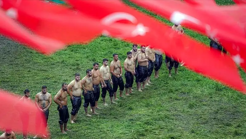 Tarihi Kırkpınar Yağlı Güreşleri Geliyor: 40 Başpehlivan ve 826 Sporcu Mücadele Edecek