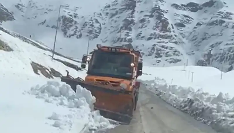 Kar nedeniyle beş ay kapalı kalan tesis, bir haftada yeniden hizmete açıldı!