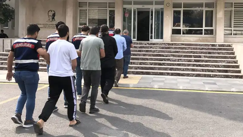 Türkiye'de DAEŞ Operasyonları: 7 İlde Yapılan Gözaltılarda 2 Kişi Tutuklandı