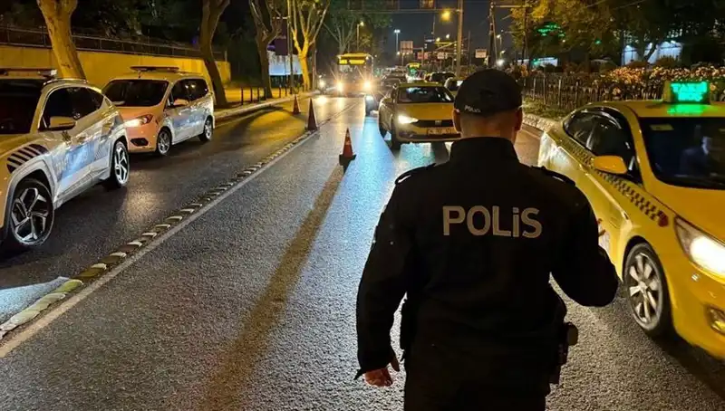 Huzur İstanbul Operasyonu: 1.500 Kişi Gözaltına Alındı!