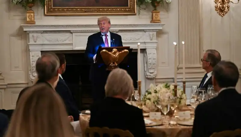 Trump'tan Önemli Açıklama: Gazze'deki 10 Rehine Yakında Serbest Kalacak!