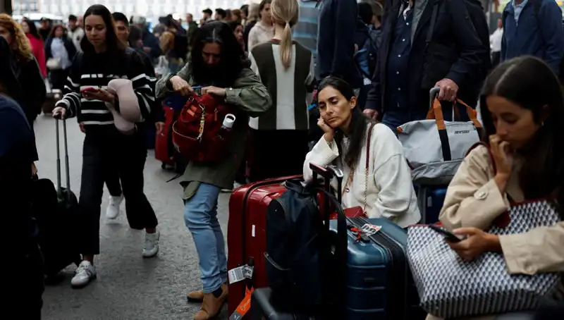 İspanya'daki Kablo Hırsızlığı: Tren Yolcuları Mahsur Kaldı, Acil Durumlar Artıyor!
