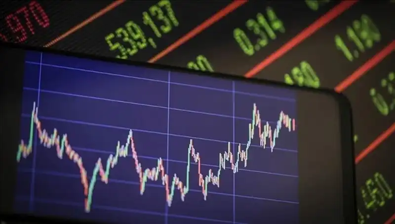 Teknoloji Hisse Senetlerinde Yatırımcıların Artan İlgisi: Nedenleri ve Sonuçları