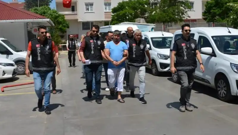 Lüleburgaz'da Fuhuş Operasyonu: Gizli Ağ Çökertildi!