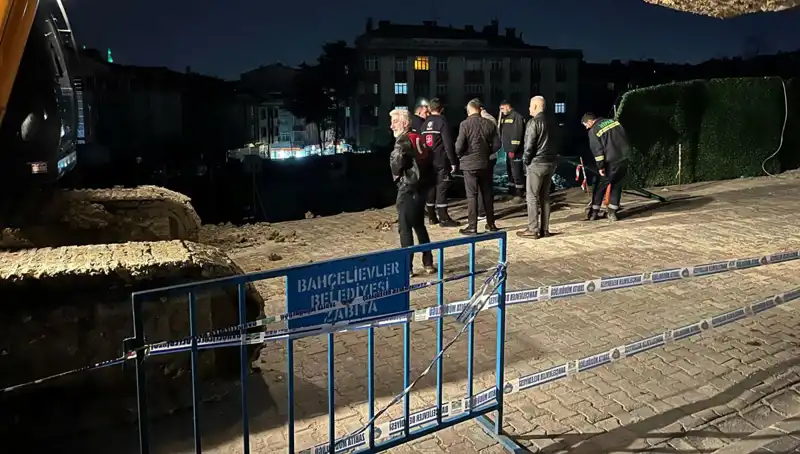 İstanbul'da İnşaat Çalışmasında Yol Çöktü: Olayın Sebepleri ve Sonuçları