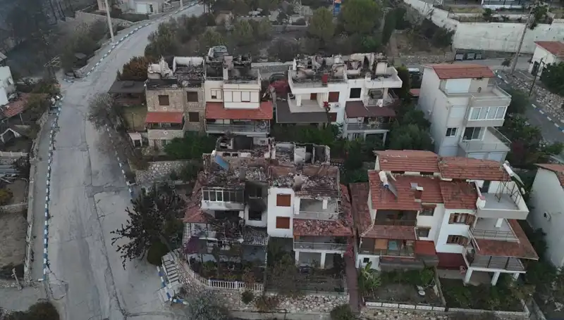 Orman Yangınları Nedeniyle Evler Kullanılamaz Hale Geldi: Son Gelişmeler