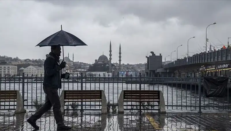 İstanbul'da Bahar Havası Sona Erdi: Yağmur ve Kar Geliyor!