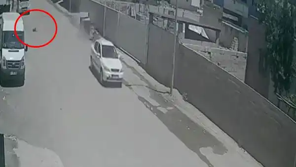 Otomobil Çocuğa Çarpıp Kaçtı: Aile Tutuklama Bekliyor!