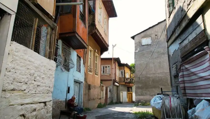 Ankara’nın Yahudi Mahallesi: Zamana Direnen Tarihi ve Kültürel Miras