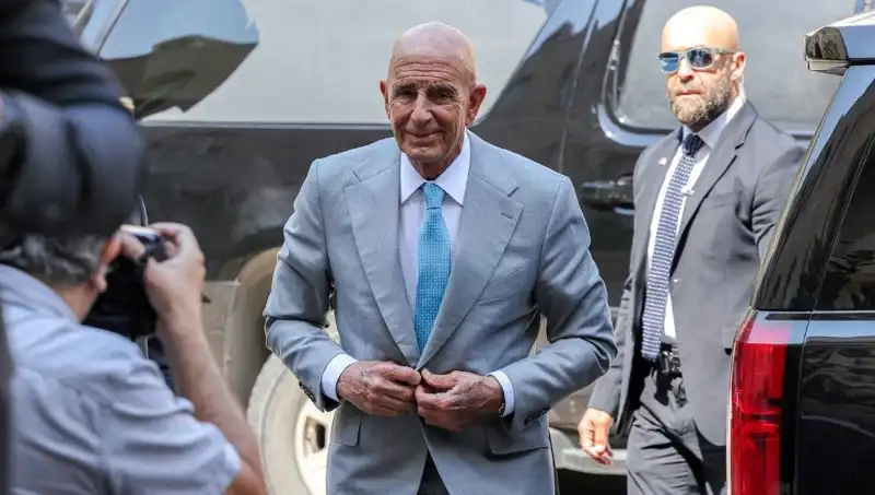 ABD Elçisi Barrack’tan Suriye İçin Dış Politika ve Sükunet Çağrısı