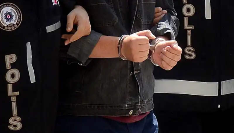 FETÖ'nün Dışişleri Bakanlığı Yapılanması Üzerine Şok Operasyon: 8 Gözaltı Kararı