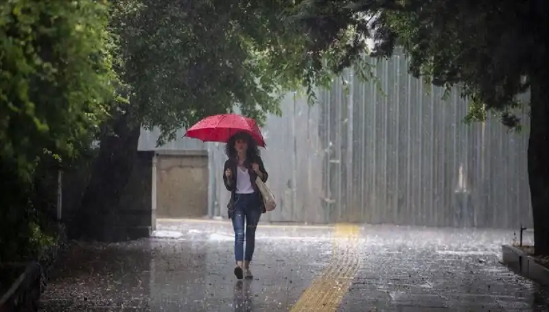 Meteorolojiden Sağanak Uyarısı: 13 İlde Olumsuz Hava Koşulları Geliyor